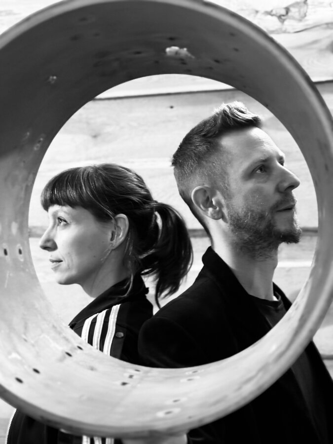 Monos – Mojca Zalar in Enos Kugler z novim EP: Midnight Animal