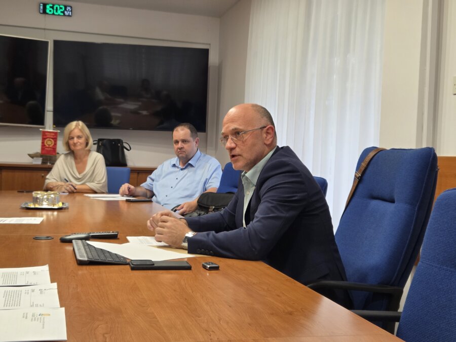 Prvi sestanek novoimenovanega štaba Civilne zaščite Občine Brežice