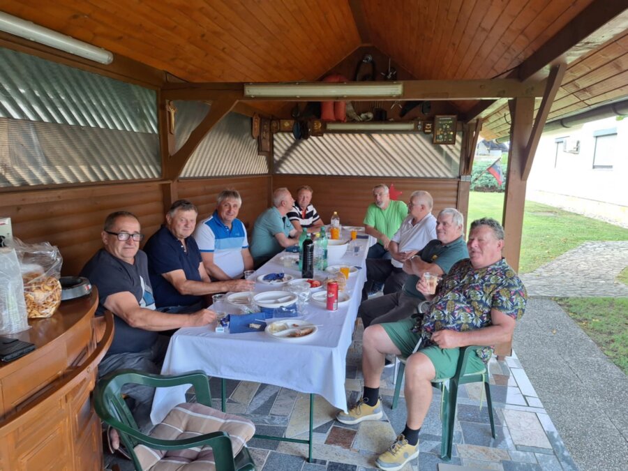 SREČANJE PROTIDIVERZANTOV