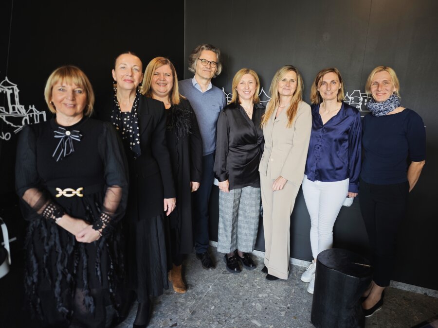 Gradovi Posavja pišejo novo poglavje: Prihaja nepozaben 8-dnevni festivalski spektakel!